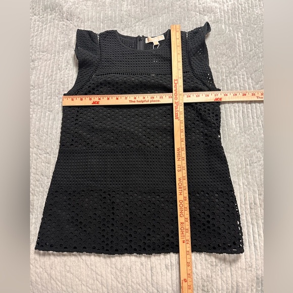 MICHAEL MICHAEL KORS Black Eyelet Top Sz S NWT (A0260 B2) - Picture 4 of 6